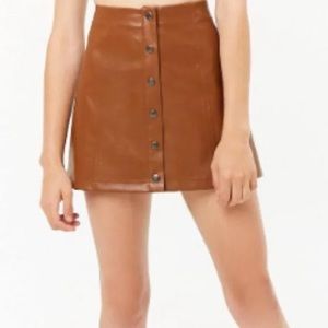 Forever 21 | Faux Leather Skirt | Never Worn